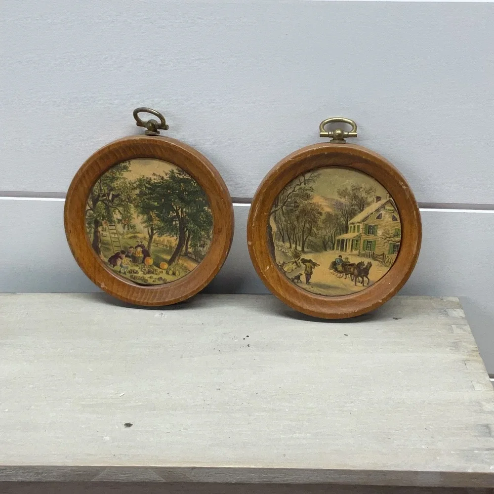 Vintage Currier and Ives Style Miniature Round Wood Wall Plaques Set of 2 4in